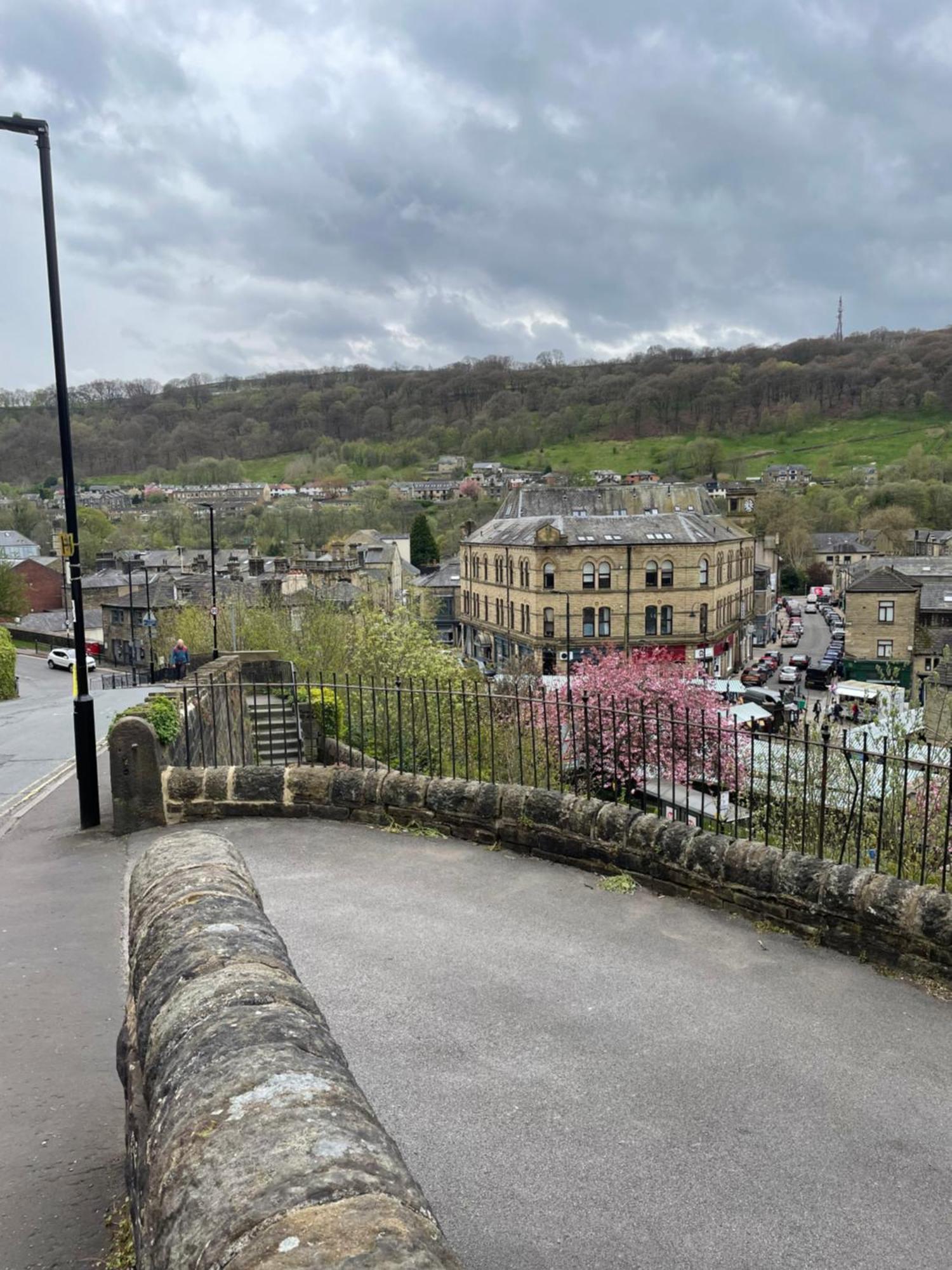 Stylish Apartment In The Centre Of Hebden Bridge. Buitenkant foto